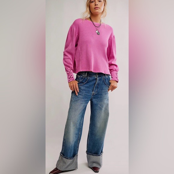 Free People Tops - FREE PEOPLE LAPIS CUFF WAFFLE KNIT TOP PLUMDROP  NWT Oversized XS